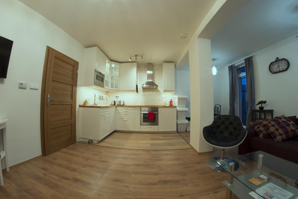 Prague Gate Apartments Exterior photo